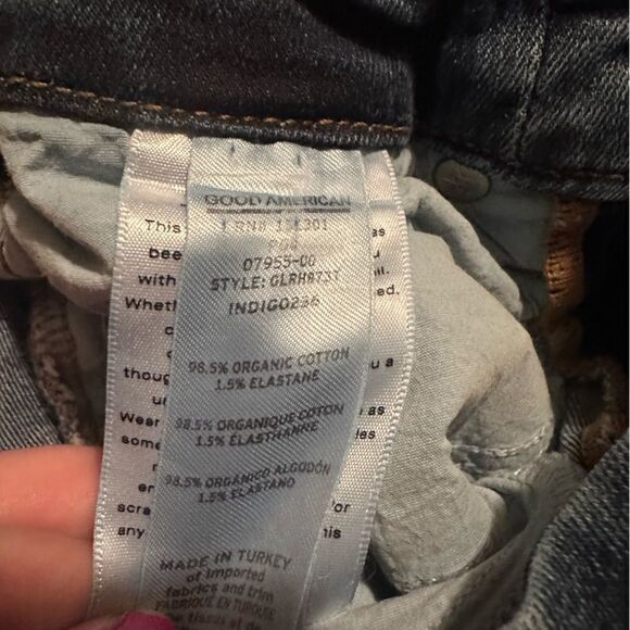 Good American Good Legs Raw Hem in indigo- Size 00/24 - Picture 5 of 5